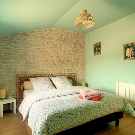 Holiday home La Lezardiere Avec Piscine Chauffee Privative 30 Minutes De La Rochelle *